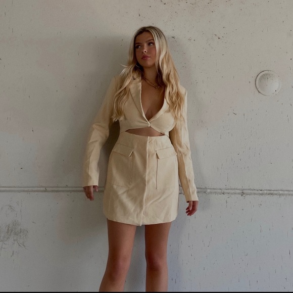 NWT Oh Polly Dress - Picture 2 of 2